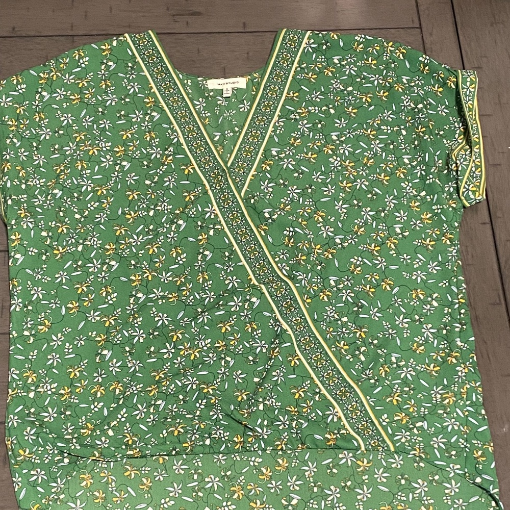 Max Studio Green Shirt